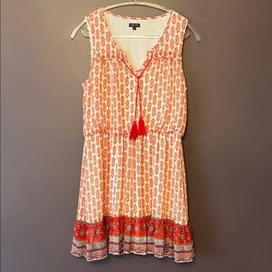 Lily Rose Sleeveless Red and white dress with Tassel & Border Print size Large